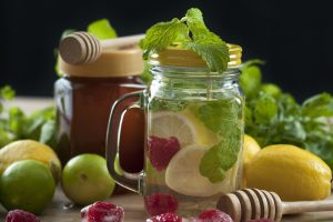 Infused Water: Rahasia Segarnya Hidup Sehat dari Air yang Sederhana