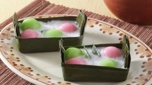 Kue Mendut: Manisnya Tradisi yang Tetap Eksis di Era Modern