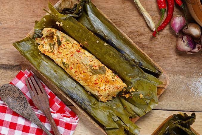 Pepes Tahu, Hidangan Sederhana yang Selalu Berhasil Menghangatkan Suasana Makan 1 Pepes Tahu