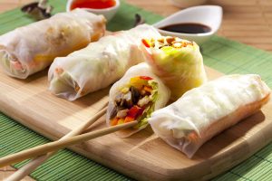 Lumpia Basah yang Menggoda: Cita Rasa Gurih, Manis, dan Segar dalam Setiap Gigitan