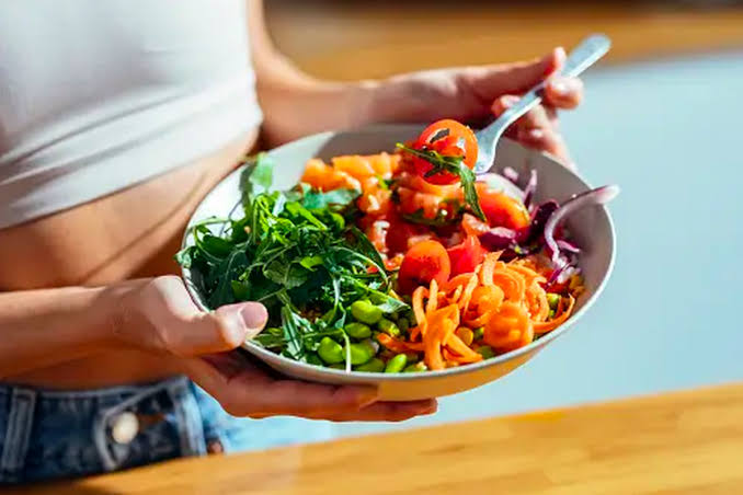 Metode Diet Ekstrem: 10 Hal yang Wajib Diperhatikan 3 Jangan menjadikan dehidrasi sebagai cara menurunkan berat badan